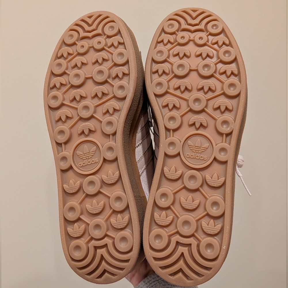 NEW Adidas Gazelle Bolds - Picture 5 of 8